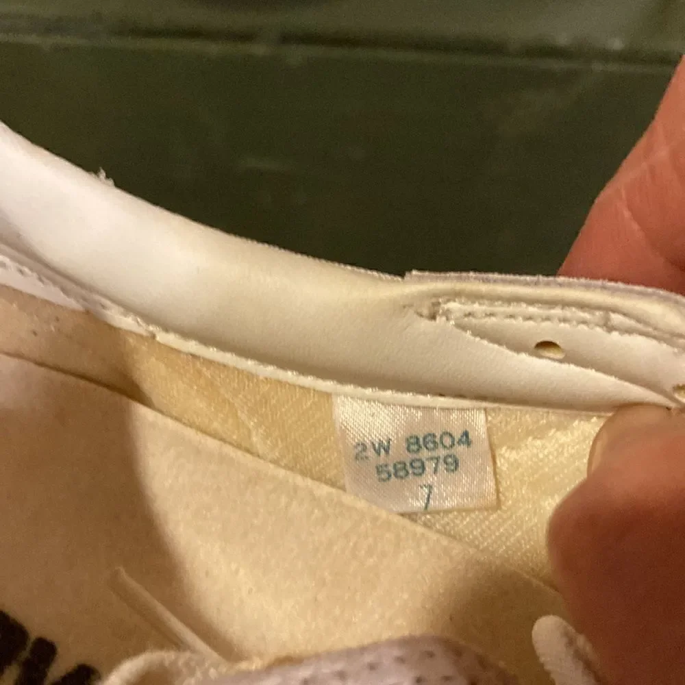 Vintage Converse NEVER WORN